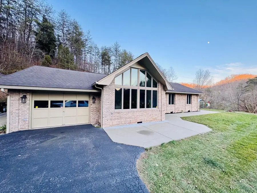 2259 Ky Route 201, Sitka, KY 41255 - Image #2