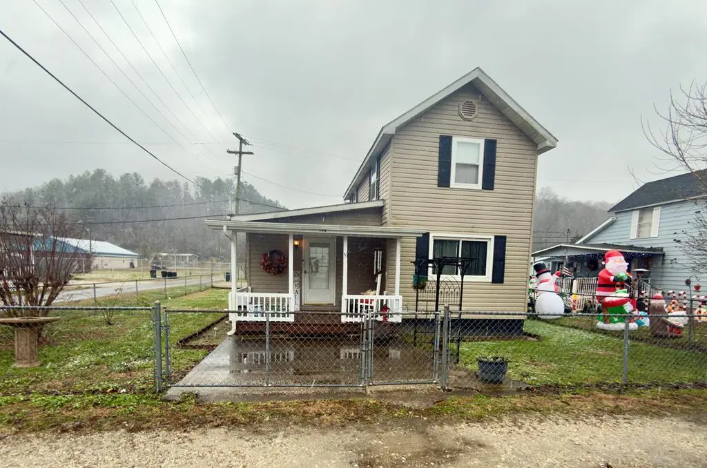 51 North River Street, Auxier, KY 41602 - Image #1