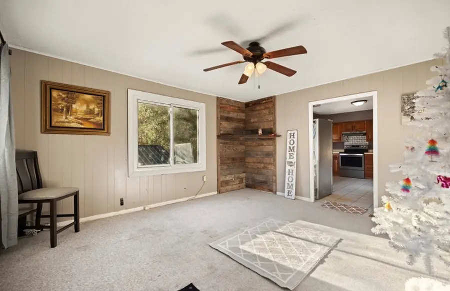 2890 Highway 406, Stinnett, KY 40868 - Image #2