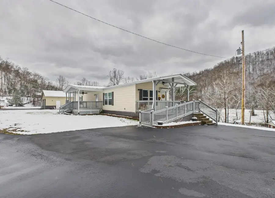1839 Coldwater Road, Inez, KY 41224 - Image #2