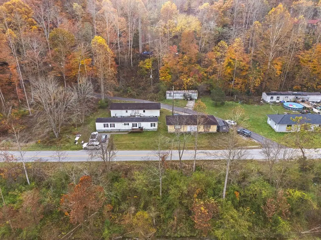 2768 Bullcreek Rd, Hyden, KY 41749 - Image #1