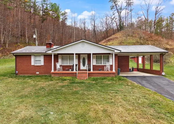 4589 Abbott Creek, Prestonsburg, KY 41653