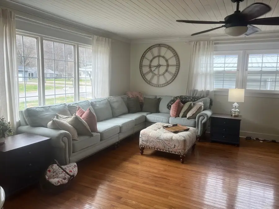 163 South Cardinal Drive, Prestonsburg, KY 41653 - Image #3