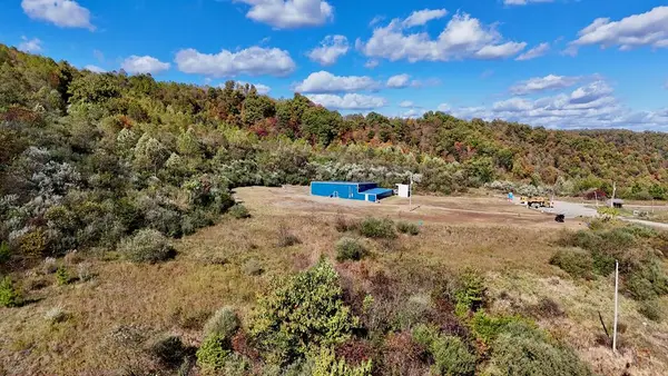 2238 State Highway 1056, Pinsonfork, KY 41555