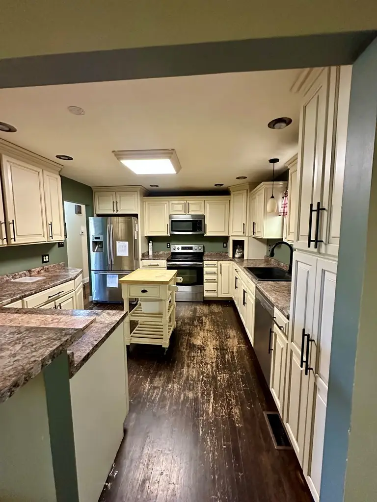 416 Right Penhook Road, Harold, KY 41635 - Image #3