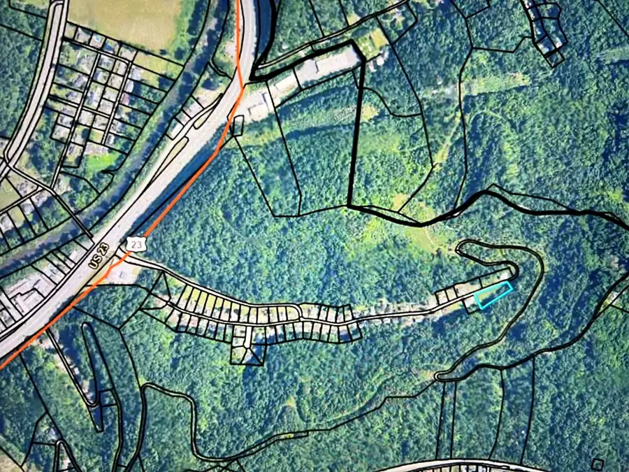 Lot 16 E Keyser Heights Dr, Pikeville, KY 41501 - Image #2