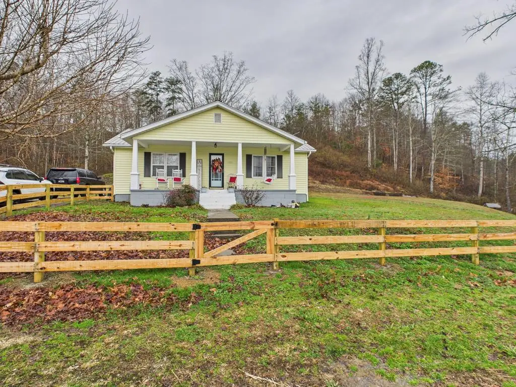 1410 Highway 469, Martha, KY 41159 - Image #1