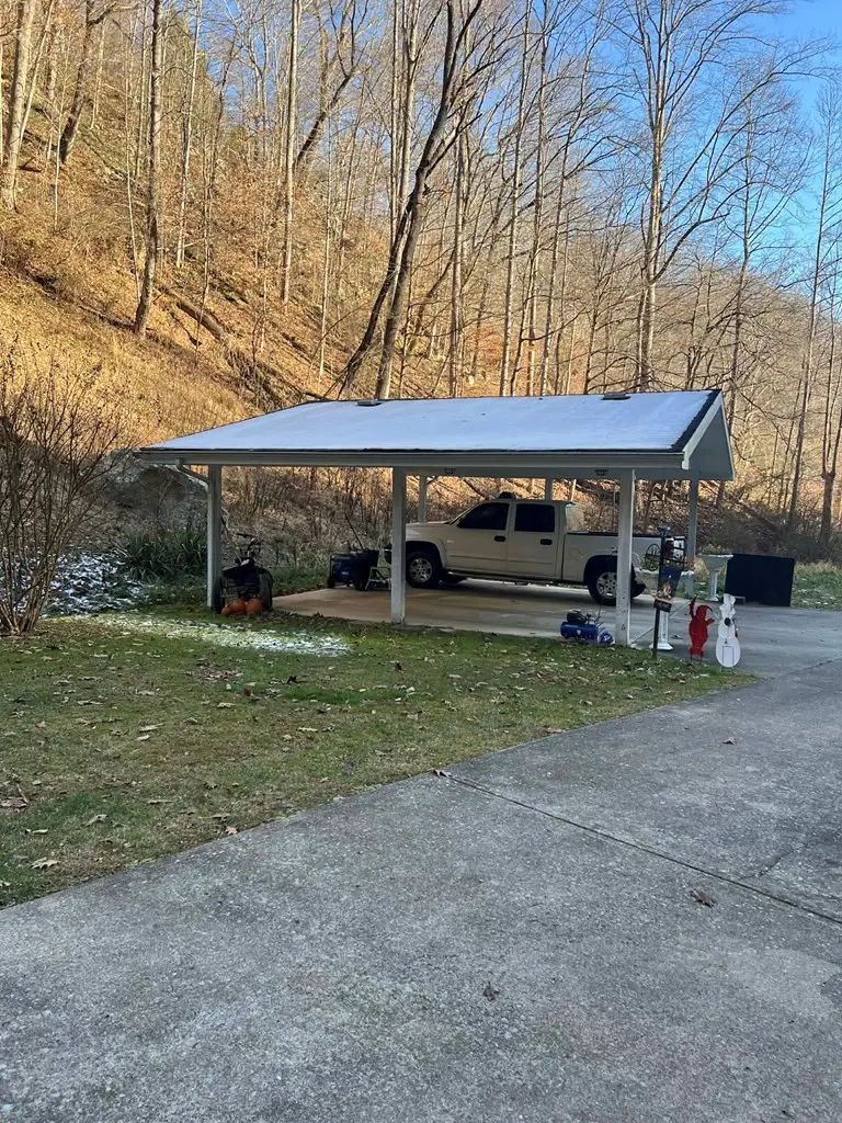 238 Memory Ln, Whitesburg, KY 41858 - Image #2