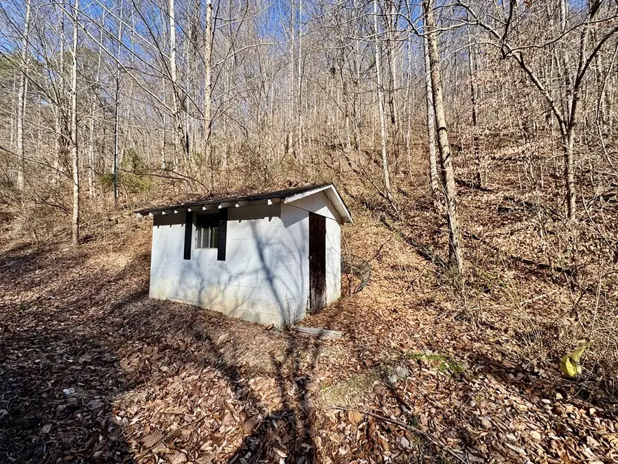 0 Shop Branch Right Fork Bull Creek, Prestonsburg, KY 41653 - Image #3
