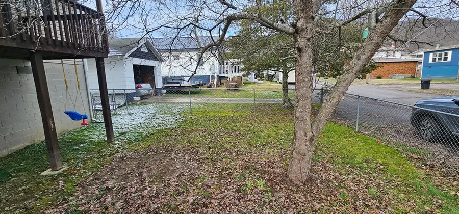 39 Hale Ave, Lovely, KY 41231 - #3