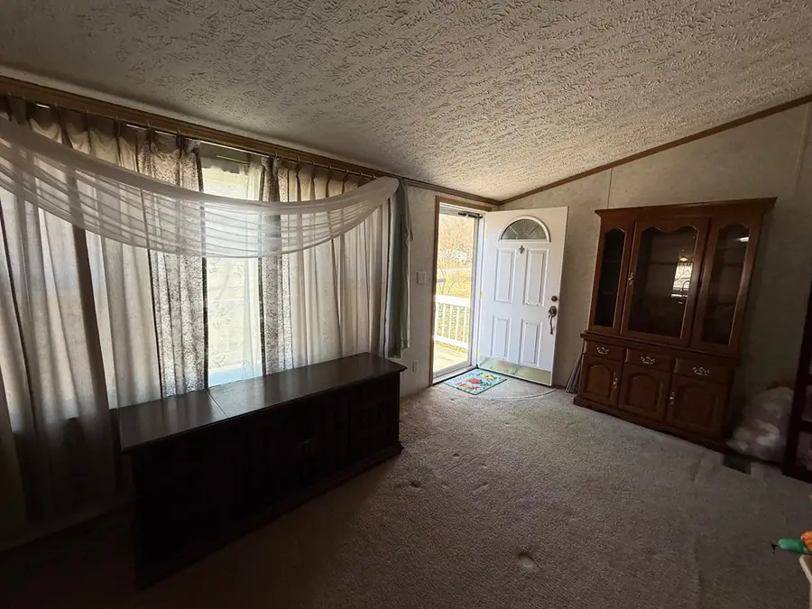 6846 Zebulon Highway, Pikeville, KY 41501 - Image #2