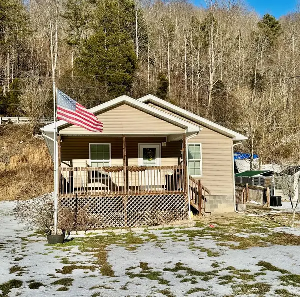 54 Stambaugh Estates, Stambaugh, KY 41257