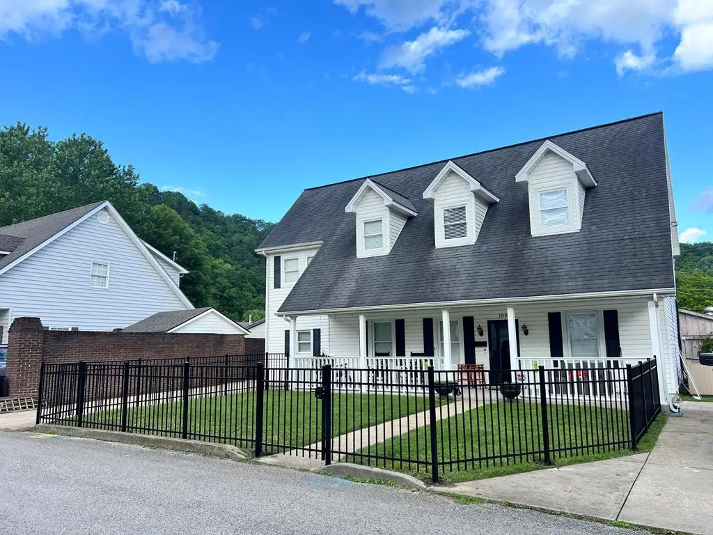 108 Lily Circle, Pikeville, KY 41501 - Image #1