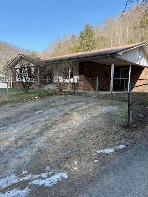 5362 Raccoon Rd., Raccoon, KY 41557 - Image #1