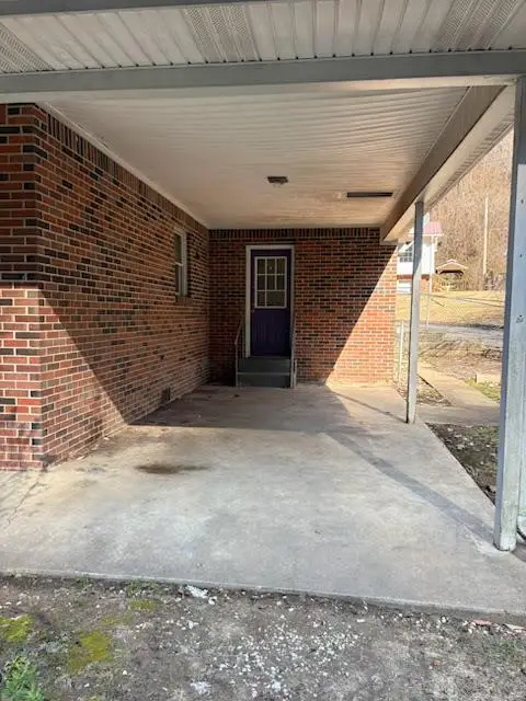 5362 Raccoon Rd., Raccoon, KY 41557 - #3