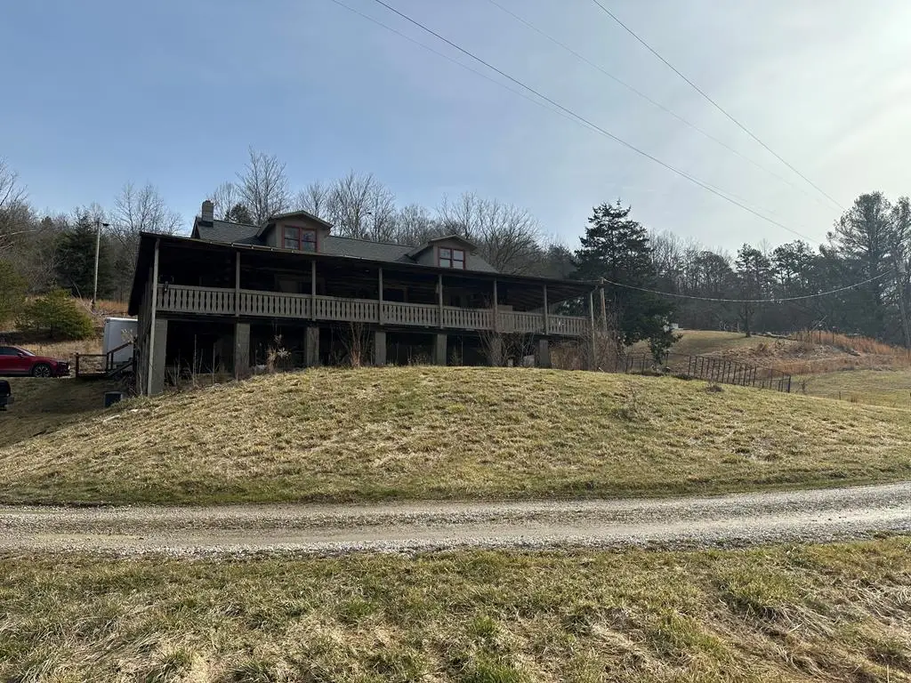 971 Calhoun Br Rd, Jackson, KY 41339 - #1
