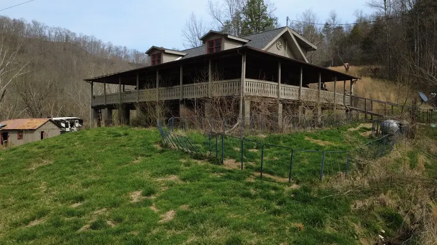 971 Calhoun Br Rd, Jackson, KY 41339 - #2