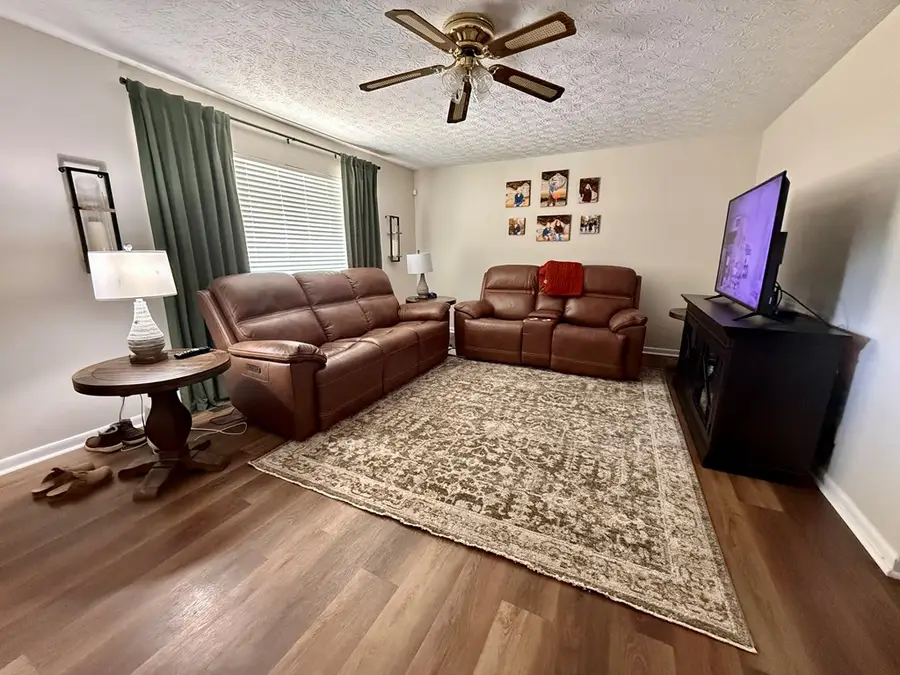 7393 Ky 1760, Louisa, KY 41230 - #3