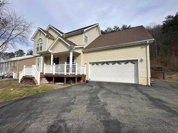 490 Ponderosa Drive, Paintsville, KY 41240