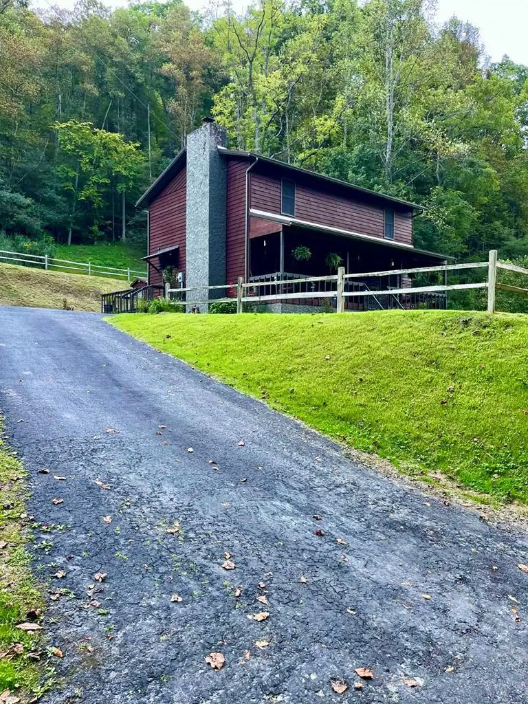 569 Bentley Honaker Road, Pikeville, KY 41501 - #1