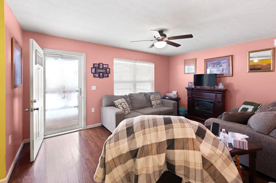 53 Chowning Way, Hazard, KY 41701 - #3