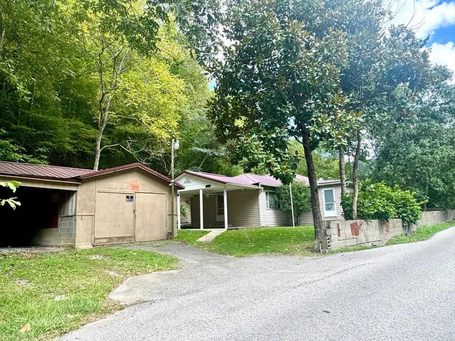 330 State Highway 1056, Pinsonfork, KY 41555 - #3