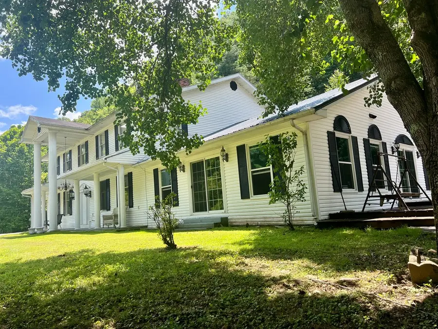 1835 W Puncheon Creek Road, Salyersville, KY 41465 - #3