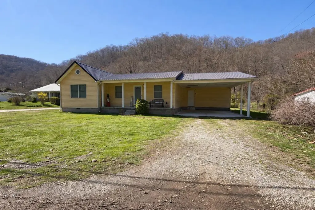 485 Bulldog Boulevard, Delbarton, WV 25670 - #1