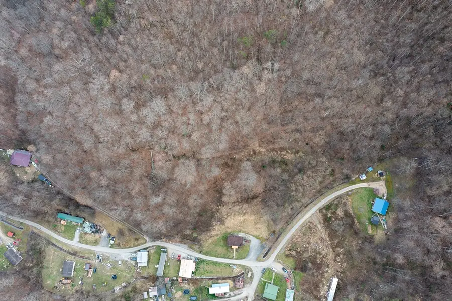 308 Eversole Hollow, Busy, KY 41723 - #3