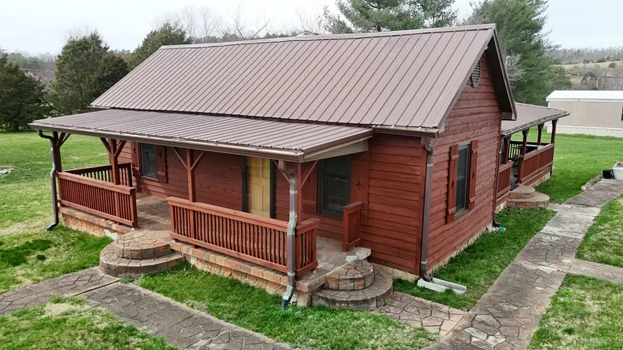 111 Ivy Lane, Louisa, KY 41230 - #3