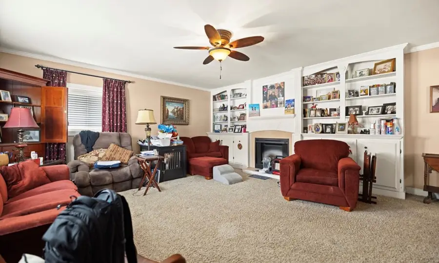 1000 Ky Blvd, Hazard, KY 41701 - #3