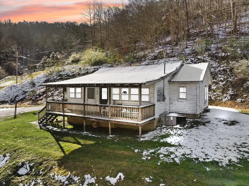 3665 Possum Trot Road, Leburn, KY 41831 - #1