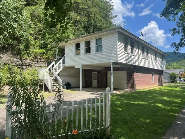 46 Bonnie Lane, Pikeville, KY 41501