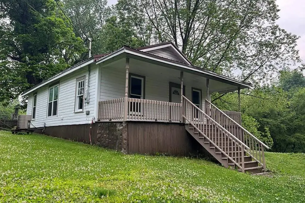 440 Birch, Hazard, KY 41701 - #1