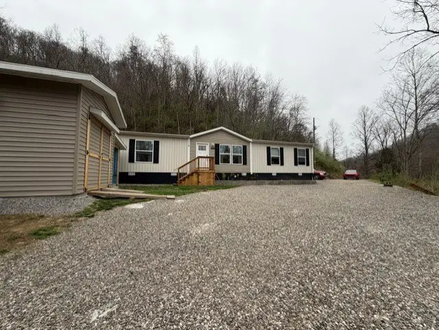 170 Deer Creek Trail, Martin, KY 41649 - #2