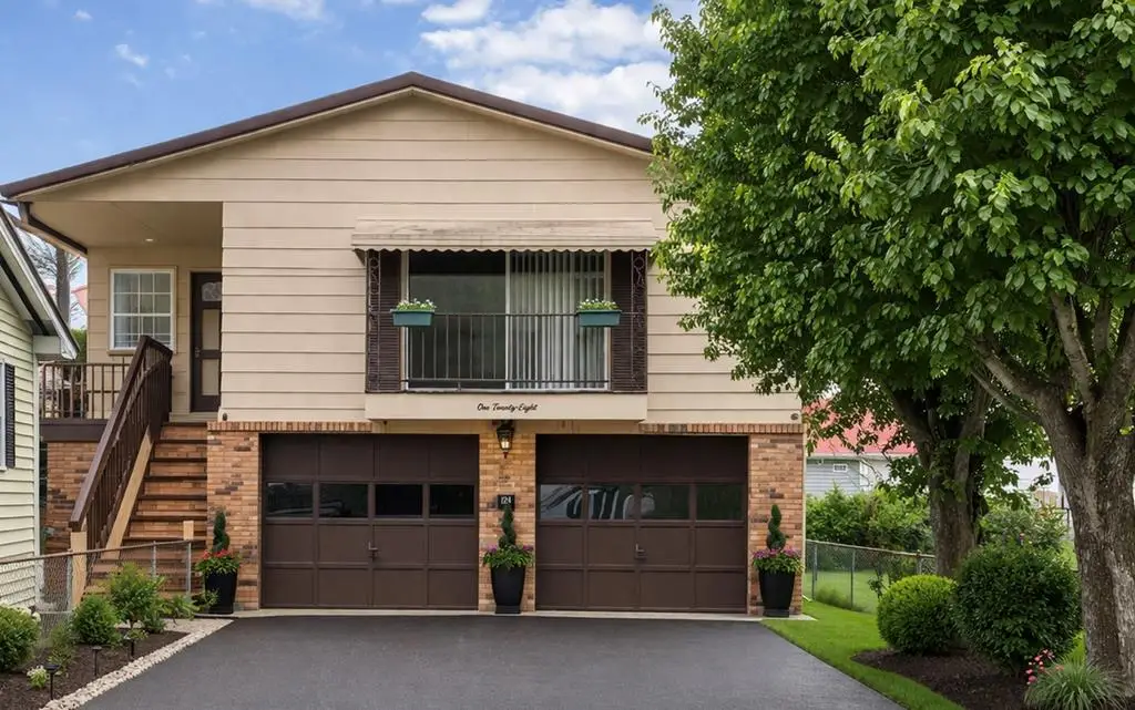 128 Kentucky Ave, South Williamson, KY 41503 - #1