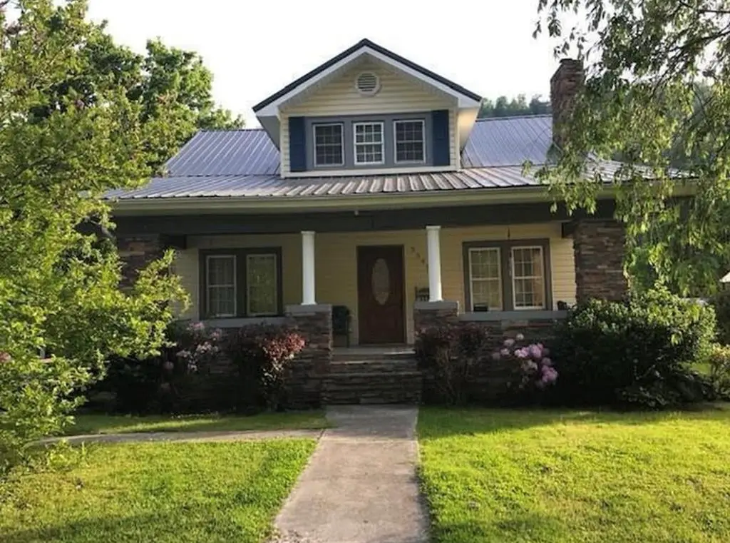 3345 East Shelbiana Rd., Shelbiana, KY 41562 - #1