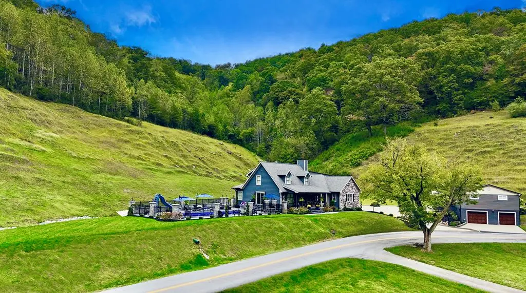 179 Ky Rt 194, Prestonsburg, KY 41653 - #1