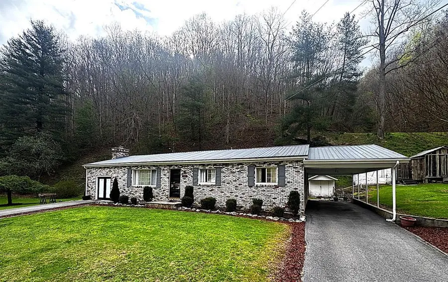 523 Hurricane Creek, Kimper, KY 41539 - #2