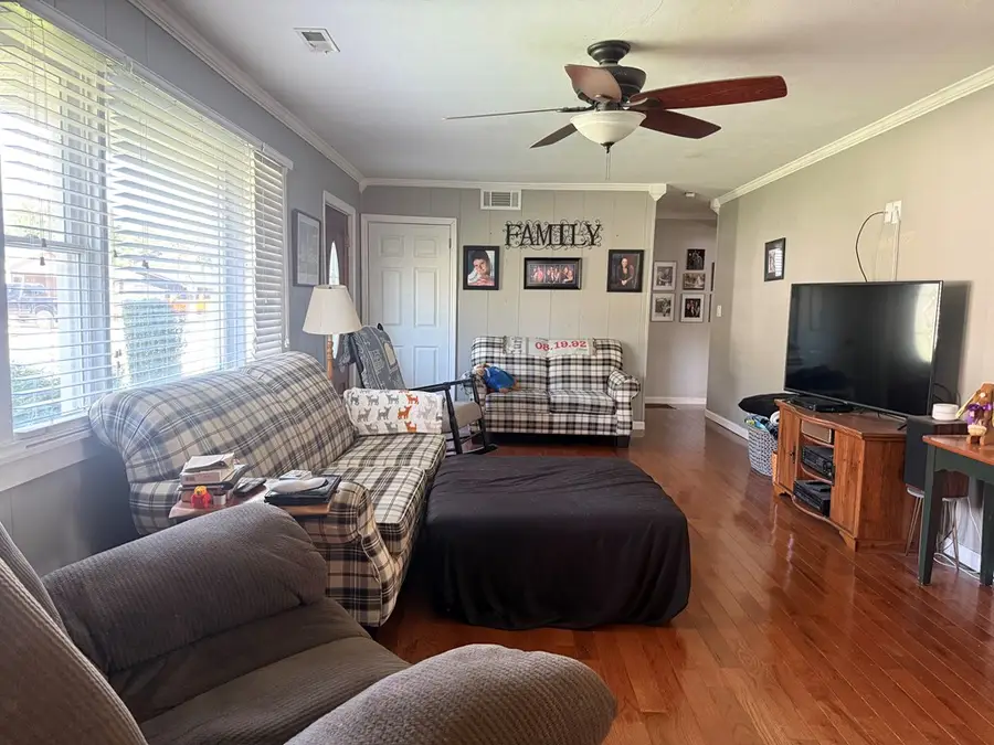 112 Keel Street, Pikeville, KY 41501 - #3