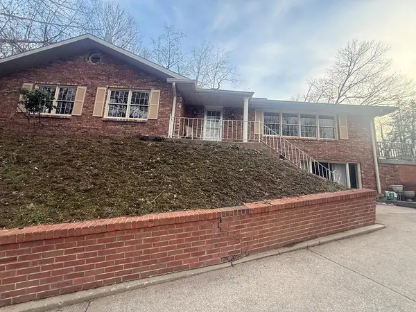 216 Mt Martha Drive, Pikeville, KY 41501