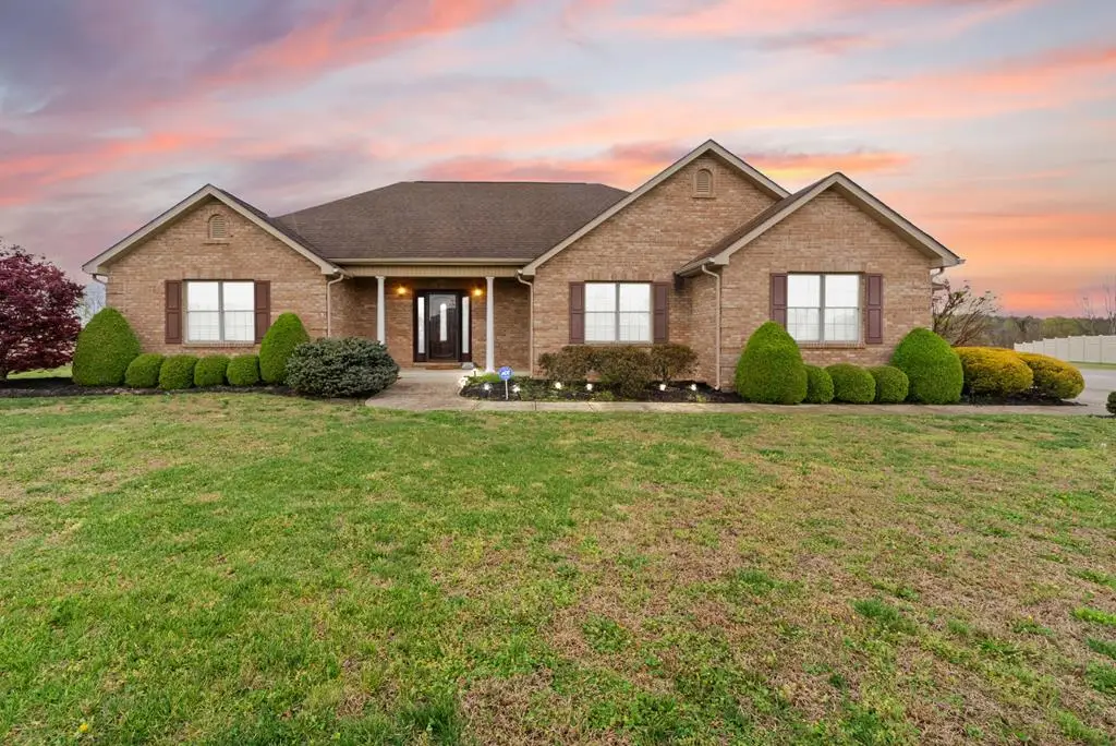 659 Phoenix Place Boulevard, Hazard, KY 41701 - #1