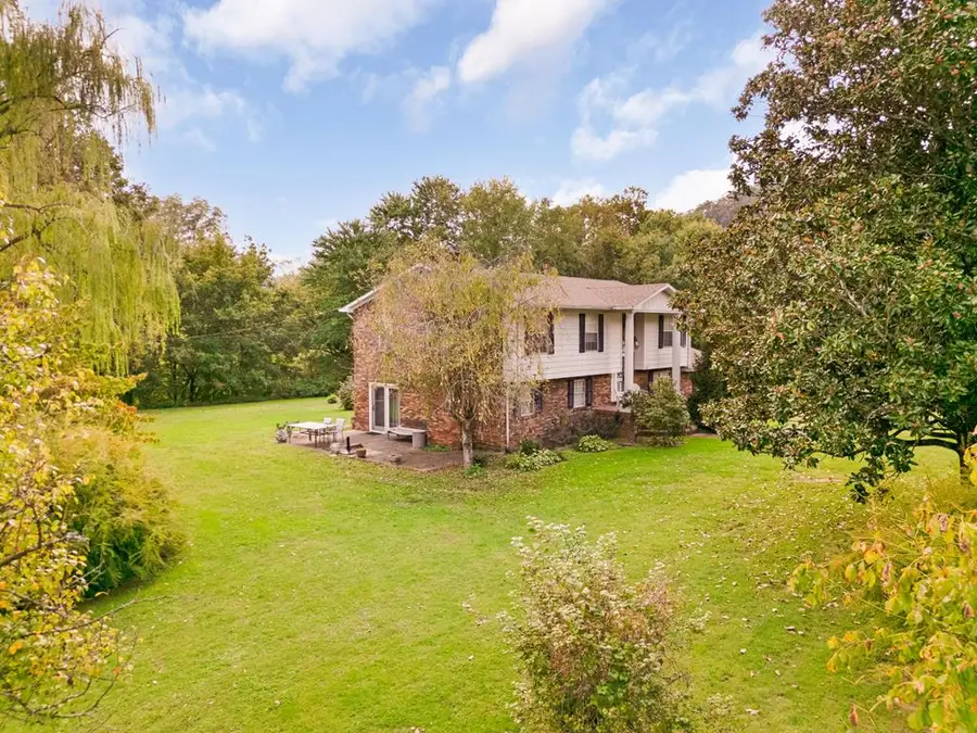 111 Sunset Drive, Pikeville, KY 41501 - #2