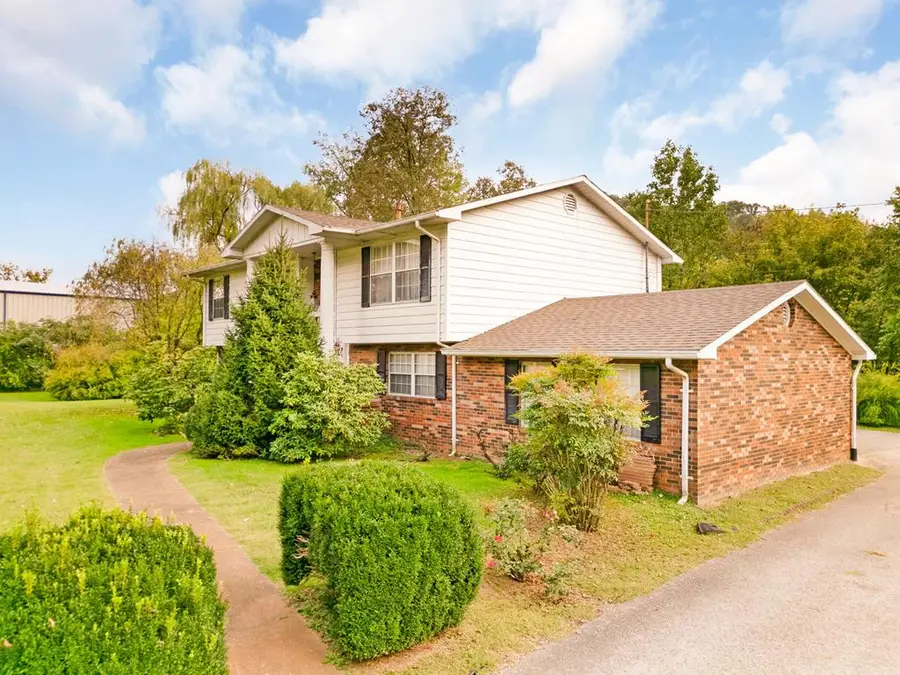 111 Sunset Drive, Pikeville, KY 41501 - #3