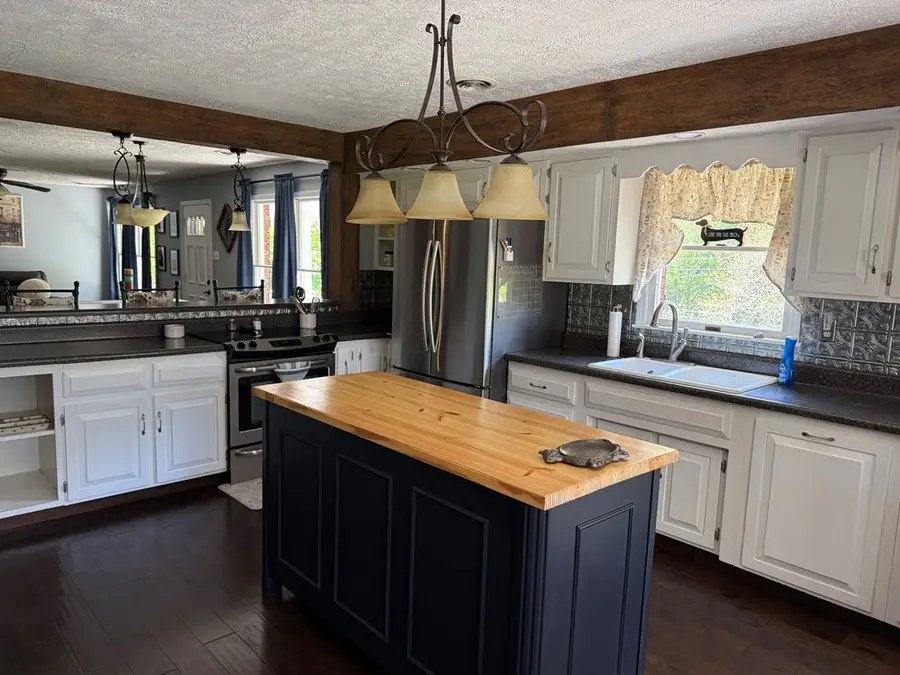 191 Armory Road, Prestonsburg, KY 41653 - #3