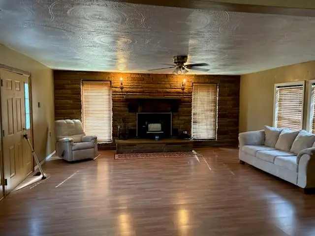 4311 Ky Rt 3379, Grethel, KY 41631 - #3