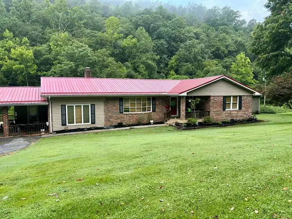 3223 Left Fork Of Abbott, Prestonsburg, KY 41653