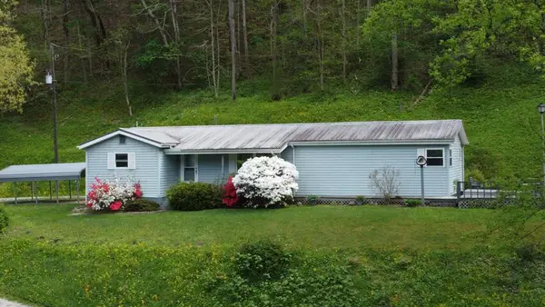 2390 Collins Hwy, Pikeville, KY 41501