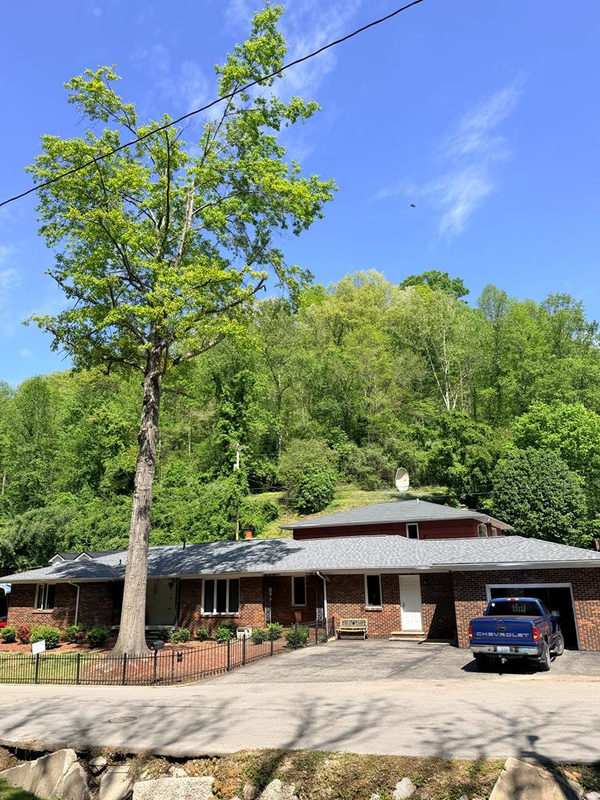 685 Mays Branch, Prestonsburg, KY 41653