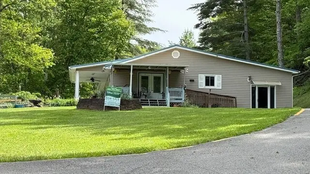 1998 Little Lick Fork, East Point, KY 41216 - #2